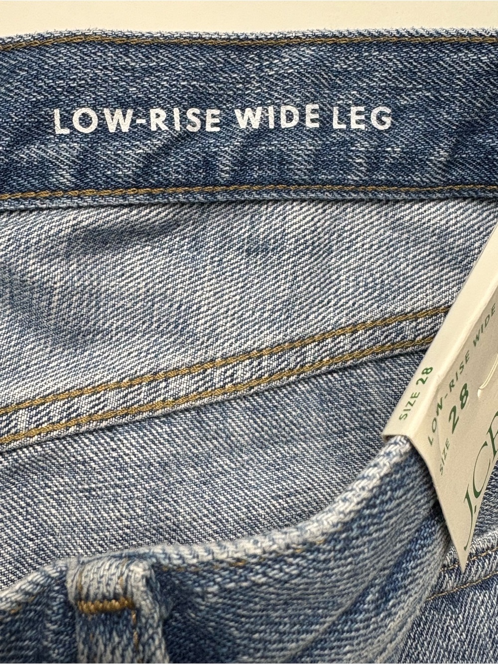 NWT J Crew Low Rise Wide Leg Jeans Sydney Wash 28 Cotton Relaxed Fit - Picture 9 of 12